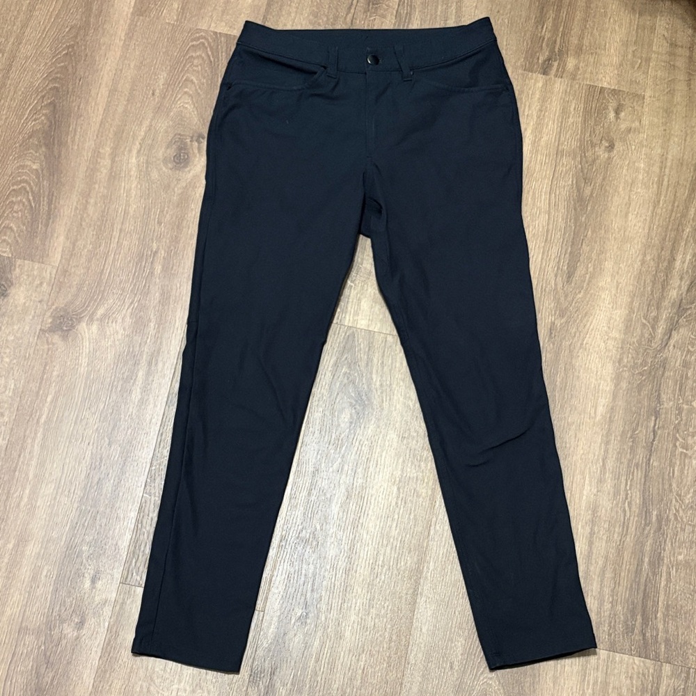 Lululemon Men's Black ABC Pants Size 28